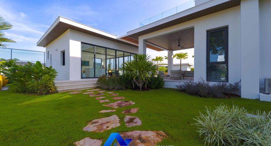 À vendre 4 chambres villa à Hua Hin, Prachuap Khiri Khan
