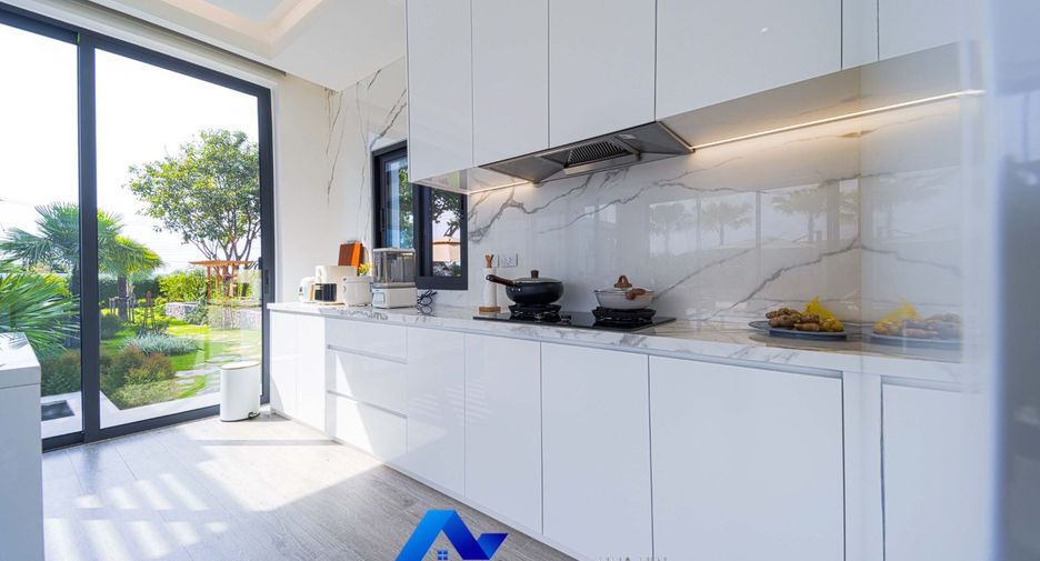À vendre 4 chambres villa à Hua Hin, Prachuap Khiri Khan