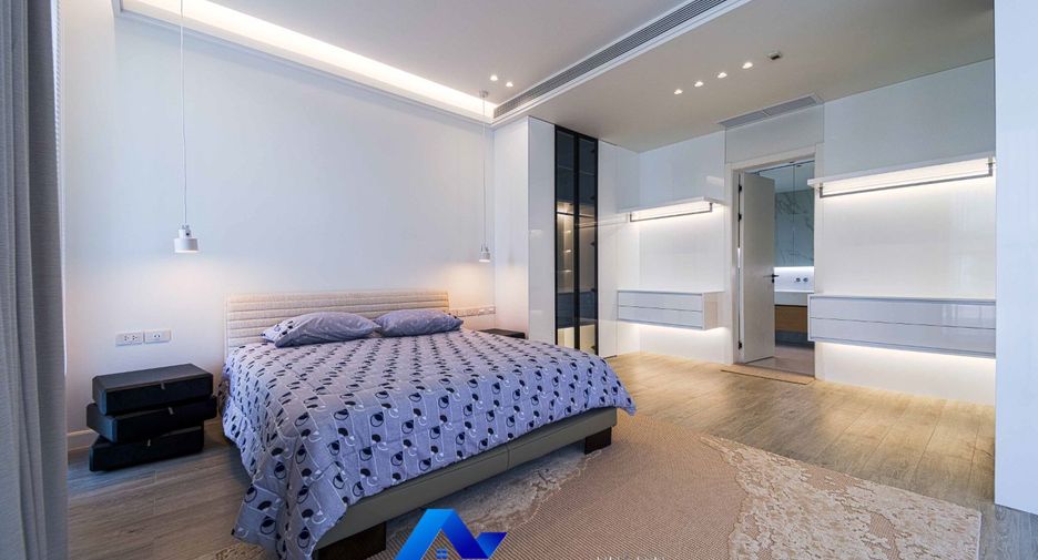 À vendre 4 chambres villa à Hua Hin, Prachuap Khiri Khan