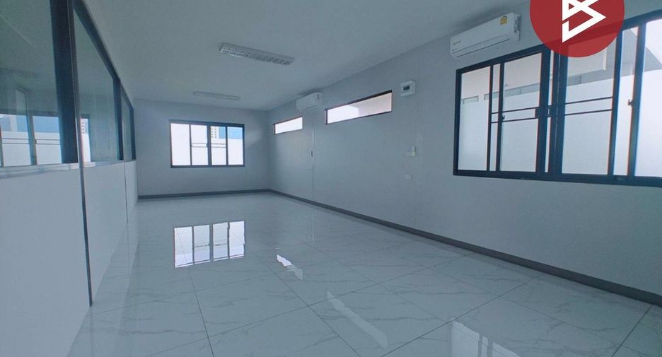 À louer 1 chambre local commercial à Prawet, Bangkok