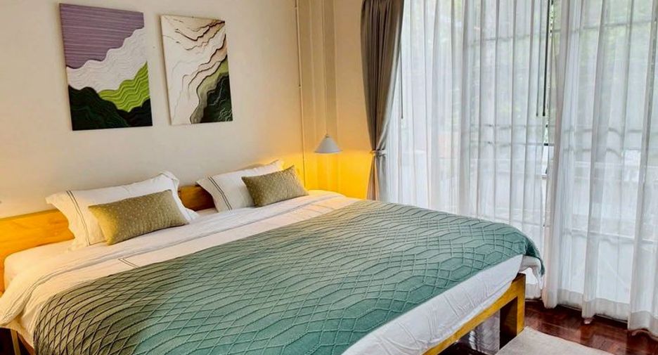 For rent 3 bedrooms townhouse in Mueang Chiang Mai, Chiang Mai
