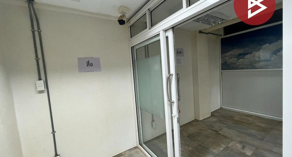 À vendre 1 chambre local commercial à Pak Kret, Nonthaburi