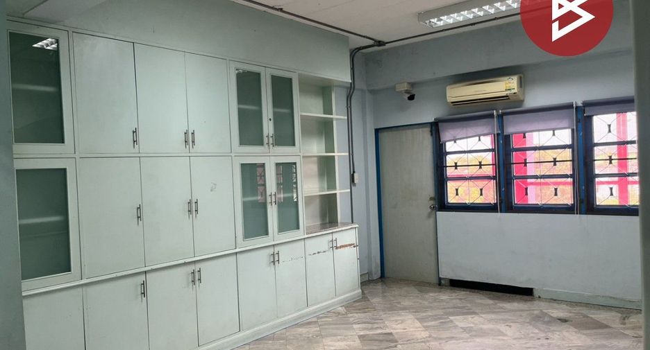 À vendre 1 chambre local commercial à Pak Kret, Nonthaburi