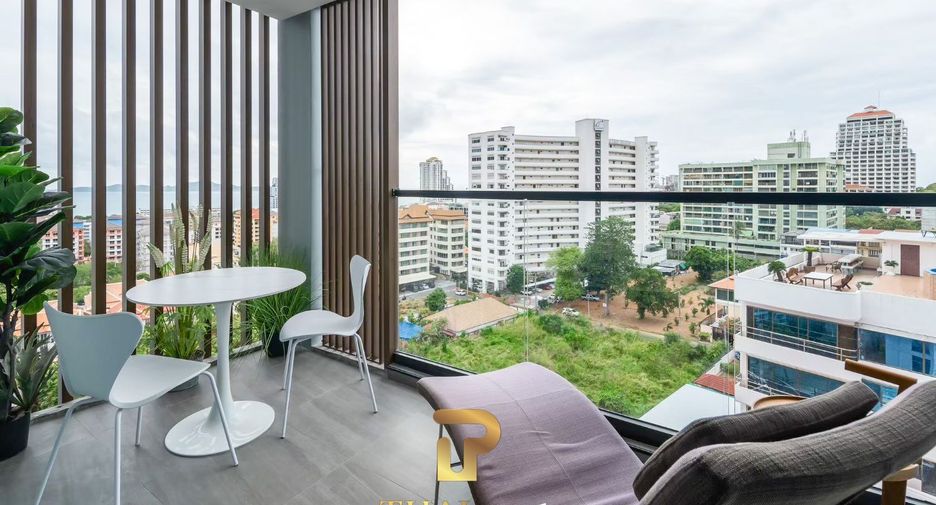 À vendre 2 chambres condo à Pratumnak, Pattaya