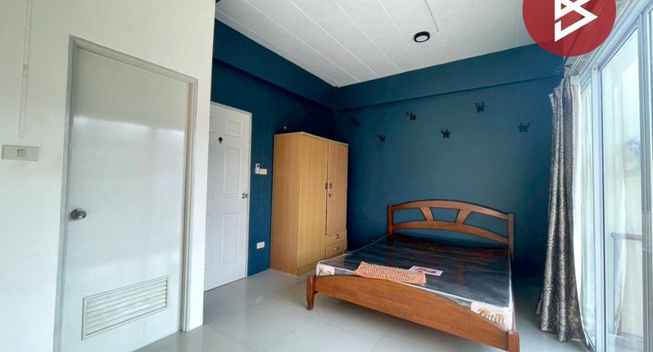 For sale 8 bedrooms retail Space in Mueang Chon Buri, Chonburi