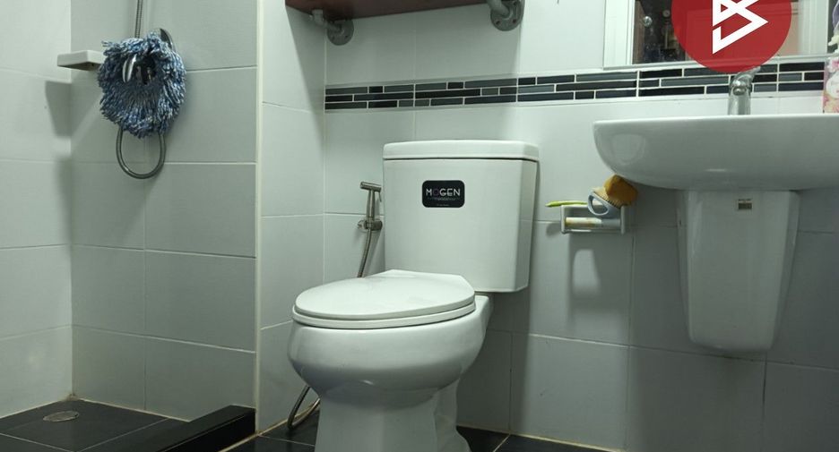 For sale 3 ベッドルーム house in Mueang Samut Prakan, Samut Prakan