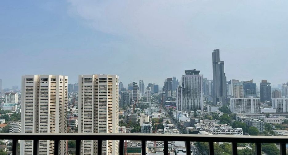 Condo en alquiler de 1 habitaciones en Watthana, Bangkok