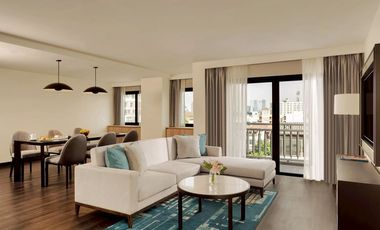 For rent 3 bedrooms condo in Khlong Toei, Bangkok
