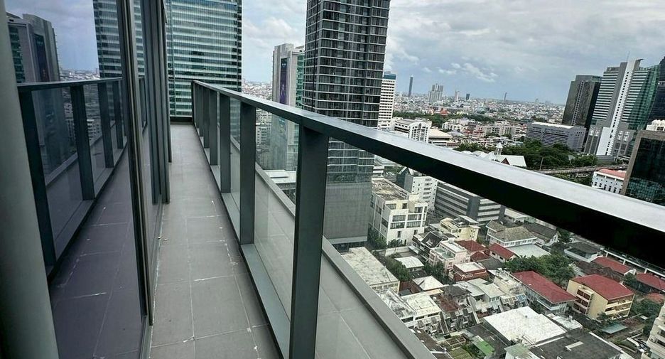 Condo en alquiler de 2 habitaciones en Sathon, Bangkok