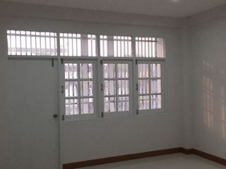 For rent 3 bedrooms retail Space in Suan Luang, Bangkok