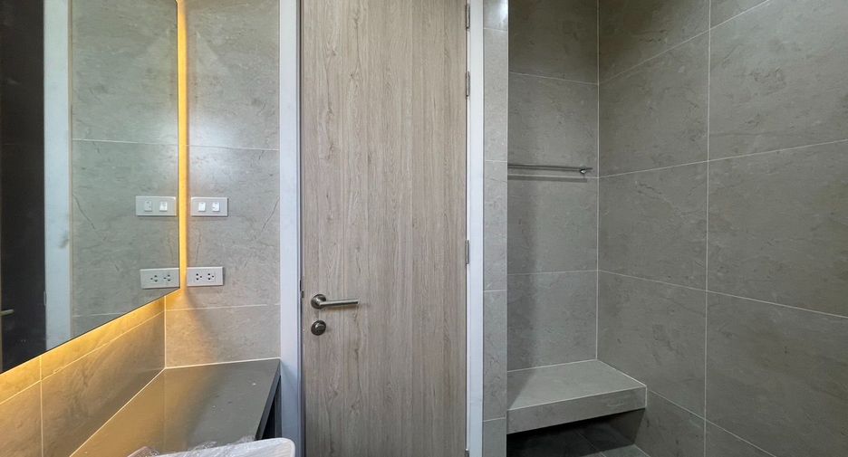 Reihenhaus zur Miete mit 3 Zimmer in Watthana, Bangkok