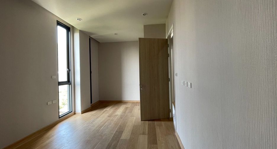 Reihenhaus zur Miete mit 3 Zimmer in Watthana, Bangkok