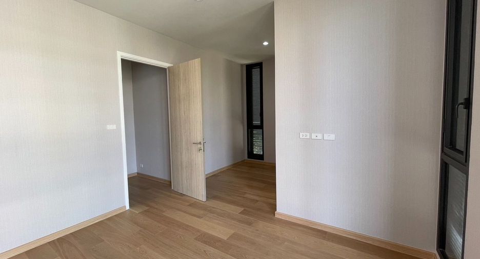 Reihenhaus zur Miete mit 3 Zimmer in Watthana, Bangkok