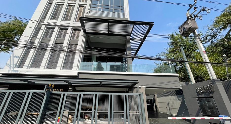 Reihenhaus zur Miete mit 3 Zimmer in Watthana, Bangkok