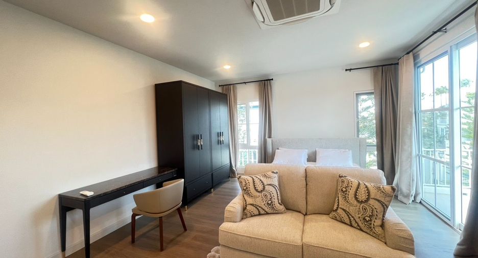 Haus zur Miete mit 4 Zimmer in Mueang Chiang Mai, Chiang Mai