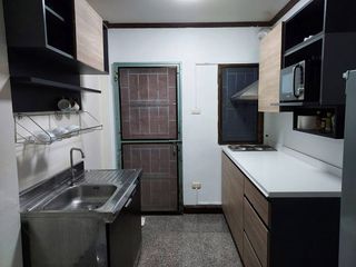 Haus zur Miete und zum Kauf mit 3 Zimmer in Si Racha, Chonburi