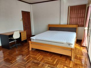 Haus zur Miete und zum Kauf mit 3 Zimmer in Si Racha, Chonburi