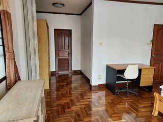 Haus zur Miete und zum Kauf mit 3 Zimmer in Si Racha, Chonburi