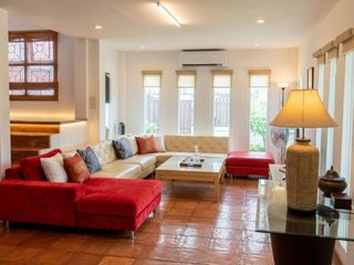 Villa en alquiler y en venta de 3 habitaciones en Bang Lamung, Chonburi