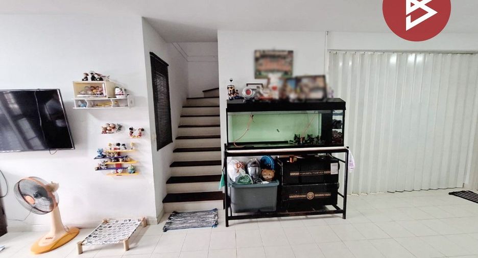 出售 3 卧室 联排别墅 在 Khlong Luang, Pathum Thani