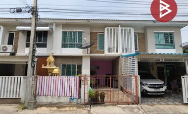 For sale 3 bedrooms townhouse in Mueang Samut Prakan, Samut Prakan