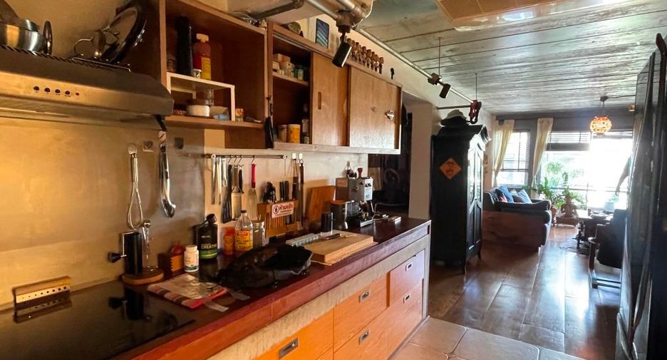 À vendre 1 chambre condo à Watthana, Bangkok