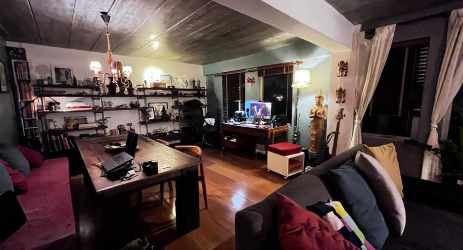 À vendre 1 chambre condo à Watthana, Bangkok