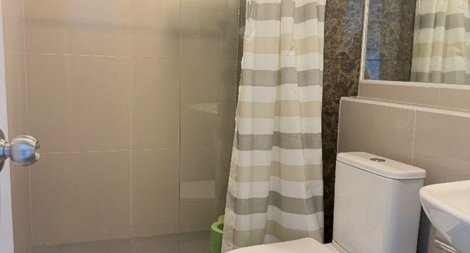 For sale 2 bedrooms condo in Si Racha, Chonburi