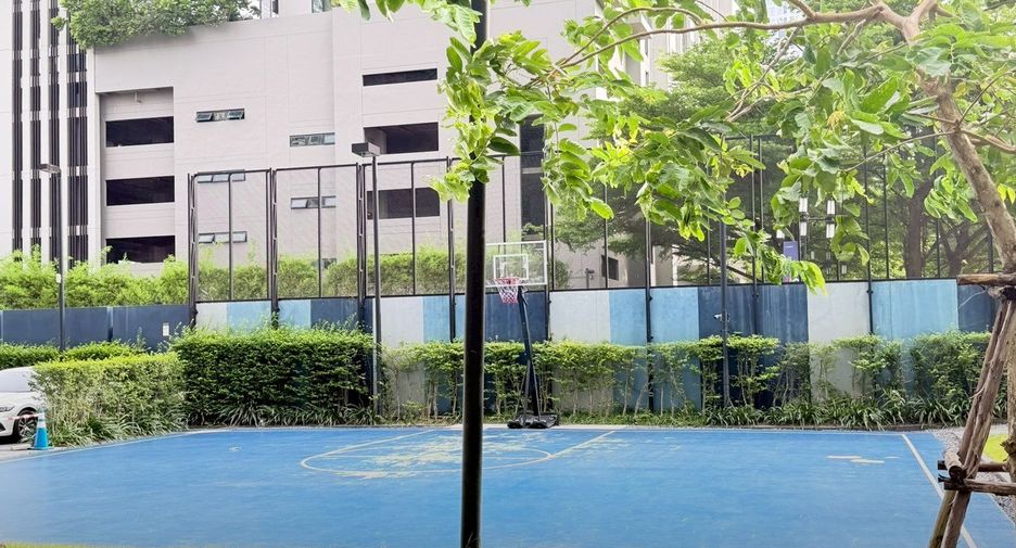 Condo en venta de 2 habitaciones en Watthana, Bangkok