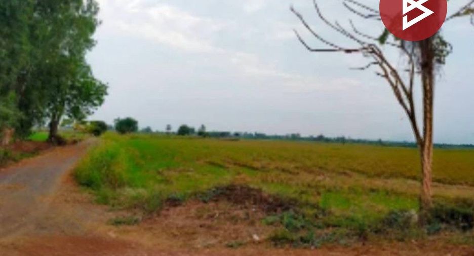 Grundstück zum Kauf in Pho Prathap Chang, Phichit