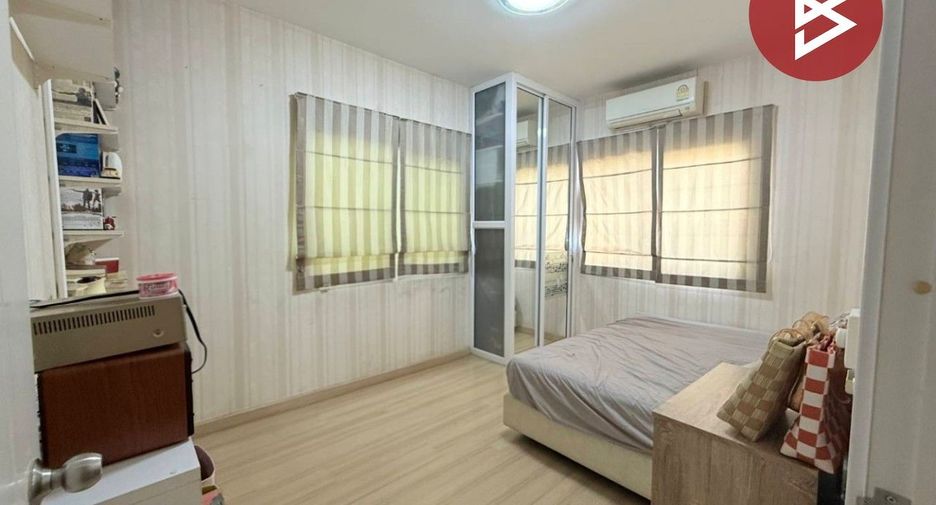 For sale スタジオ townhouse in Saphan Sung, Bangkok