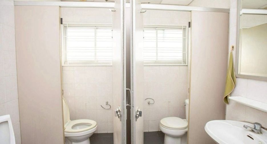 For rent office in Khlong Toei, Bangkok