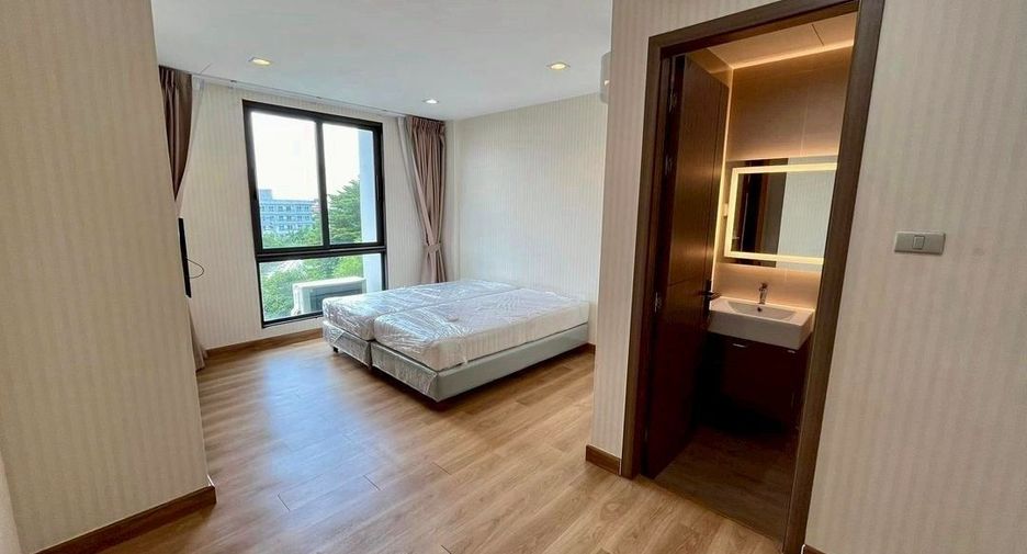 For sale 3 ベッドルーム office in Don Mueang, Bangkok