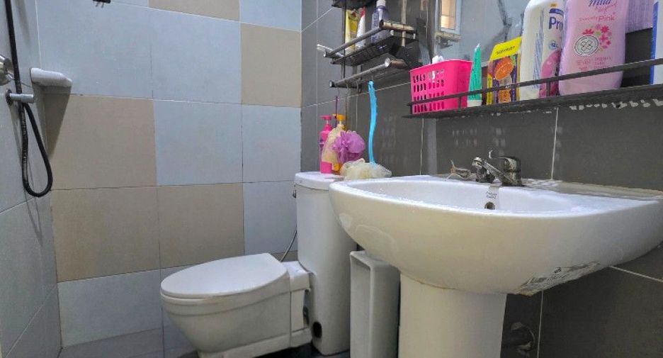 For sale 3 bedrooms house in East Pattaya, Pattaya