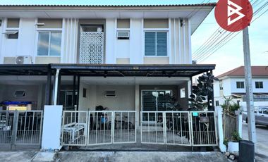 出售 4 卧室 联排别墅 在 Phra Samut Chedi, Samut Prakan
