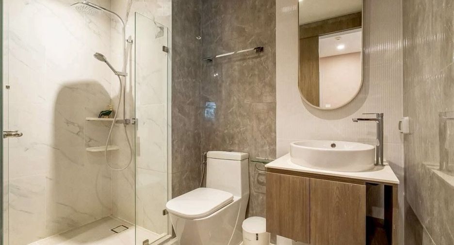 Wohnung zur Miete mit 2 Zimmer in Huai Khwang, Bangkok