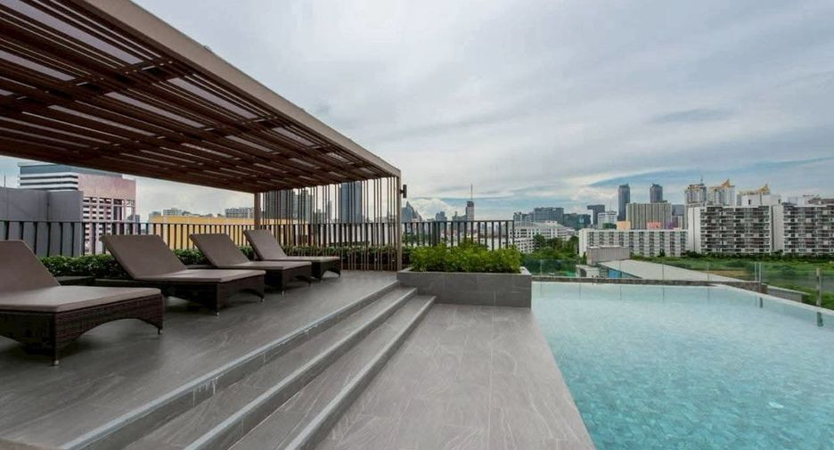 Wohnung zur Miete mit 2 Zimmer in Huai Khwang, Bangkok