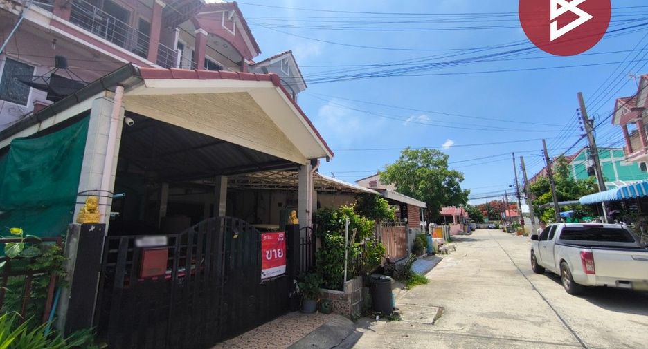 À vendre 3 chambres maison de ville à Mueang Samut Prakan, Samut Prakan