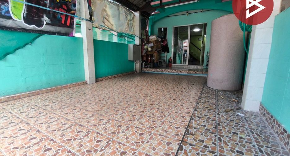 À vendre 3 chambres maison de ville à Mueang Samut Prakan, Samut Prakan
