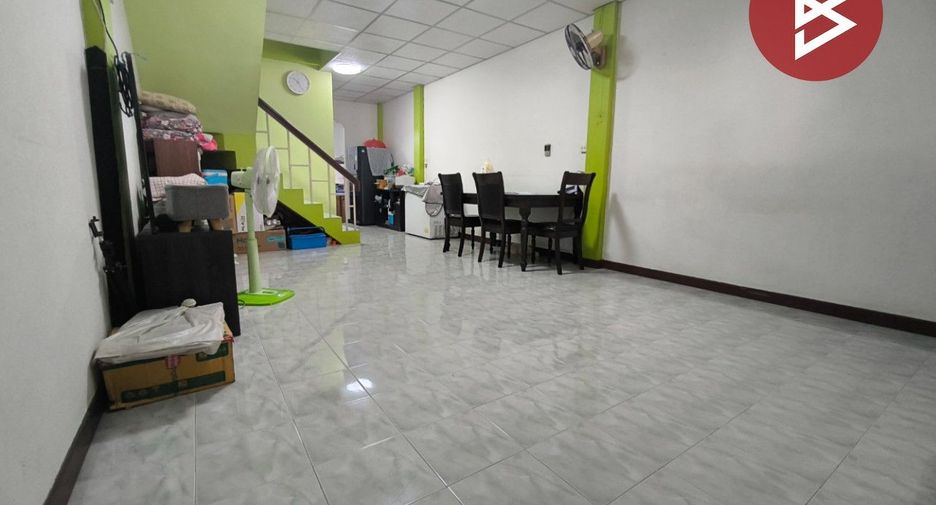 À vendre 3 chambres maison de ville à Mueang Samut Prakan, Samut Prakan