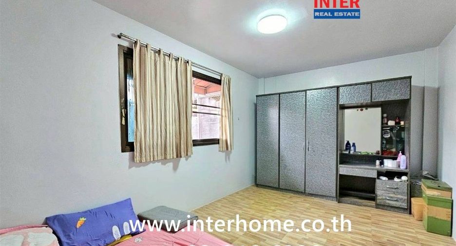 For sale 4 bedrooms townhouse in Bueng Kum, Bangkok