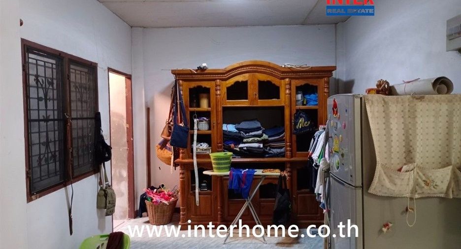 Casa en venta de 3 habitaciones en Khlong Sam Wa, Bangkok