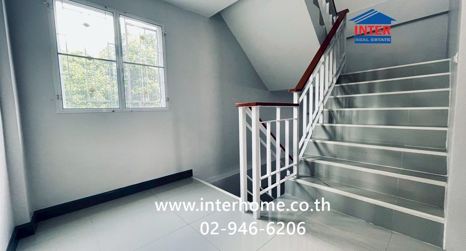 For sale 2 bedrooms townhouse in Lam Luk Ka, Pathum Thani