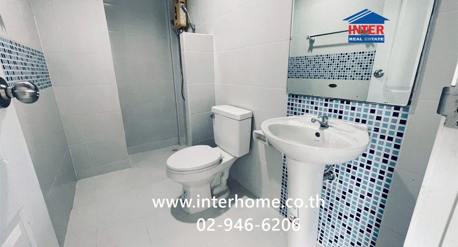For sale 2 bedrooms townhouse in Lam Luk Ka, Pathum Thani