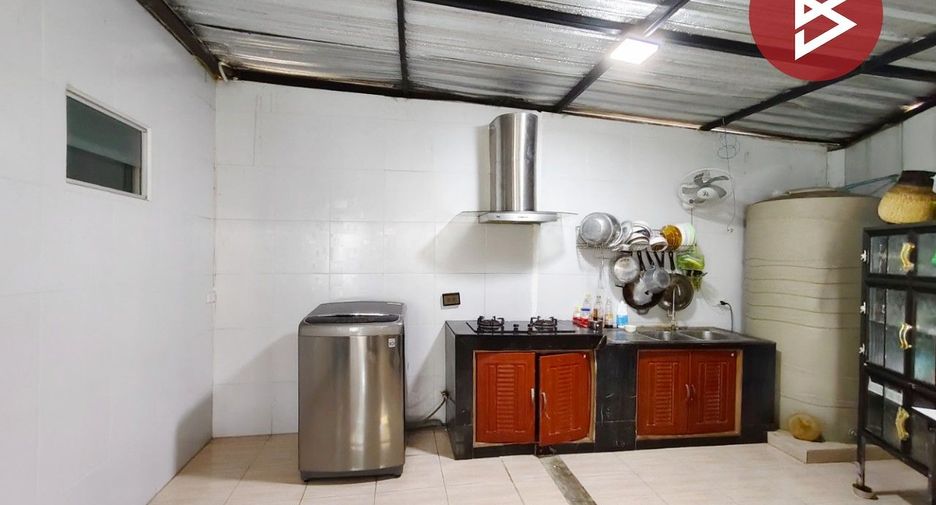 À vendre 3 chambres maison de ville à Mueang Samut Sakhon, Samut Sakhon