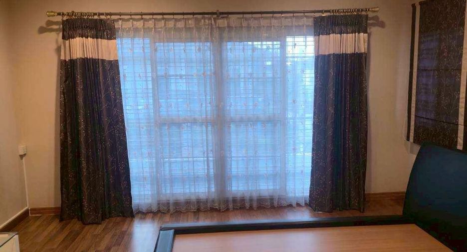 For sale 3 bedrooms house in Bang Khae, Bangkok