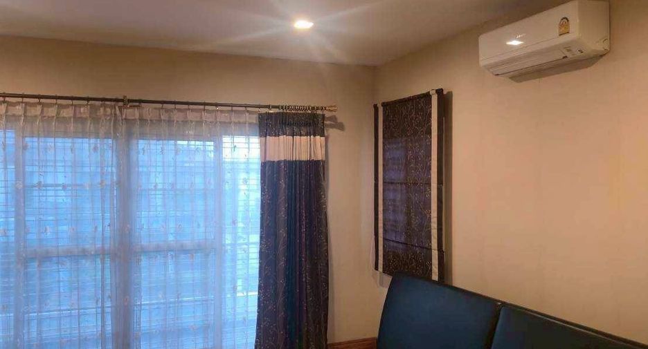 For sale 3 bedrooms house in Bang Khae, Bangkok