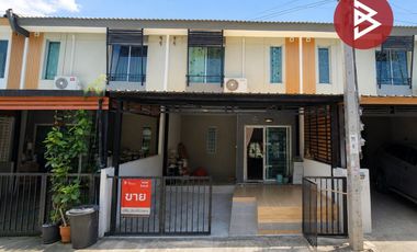 Casa adosada en venta de 3 habitaciones en Bang Bo, Samut Prakan