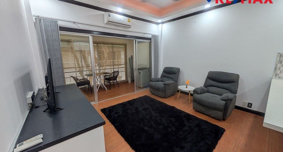 For sale 2 bedrooms condo in Jomtien, Pattaya