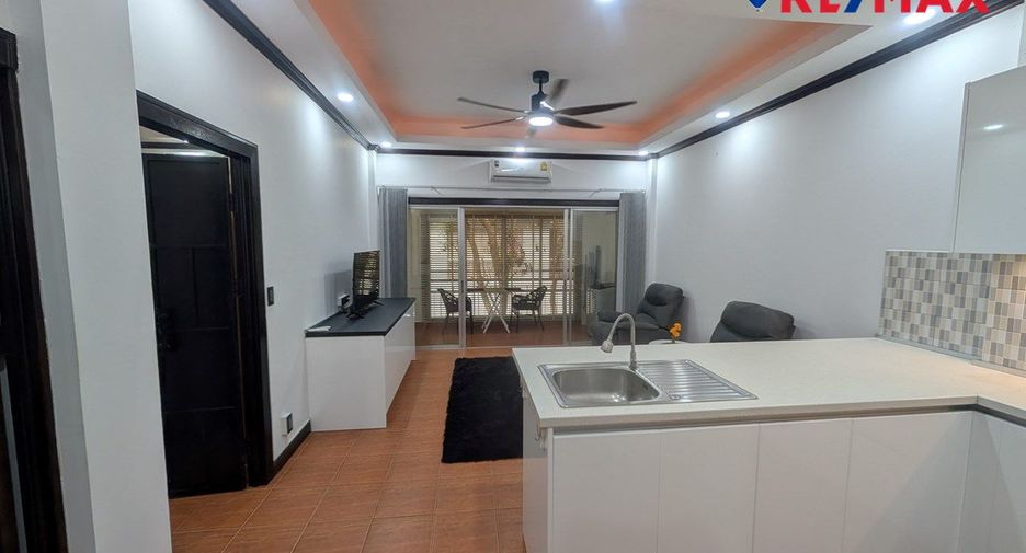 For sale 2 bedrooms condo in Jomtien, Pattaya